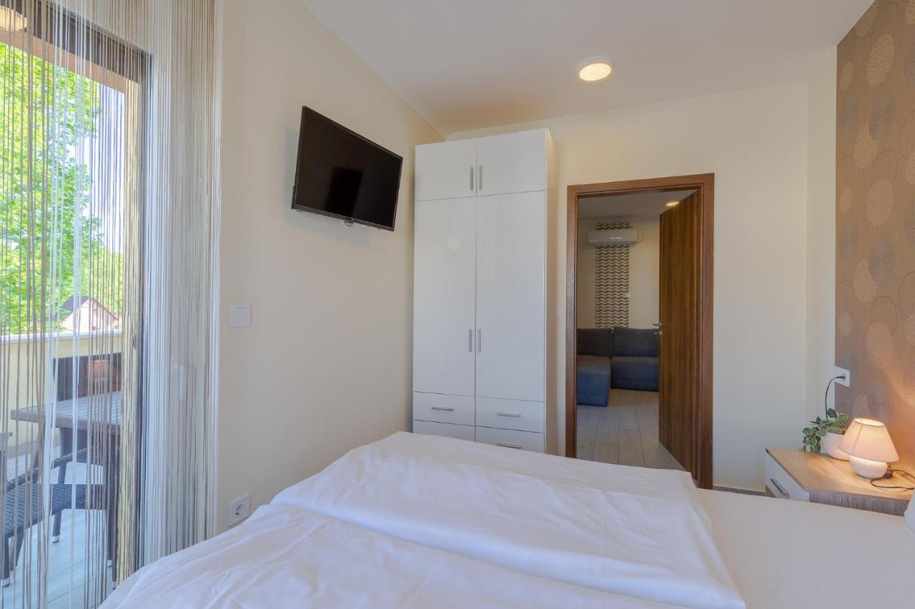 Casa Luxury Wellness Apartman By Bltn ชิโอฟก ภายนอก รูปภาพ